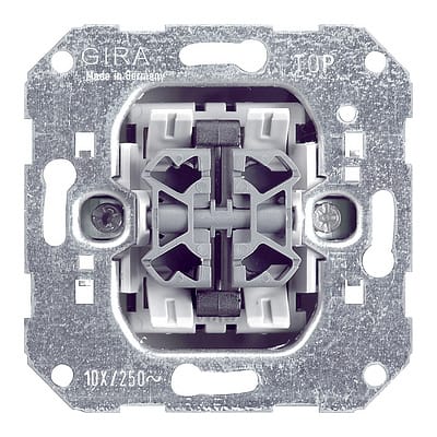 GIRA - Vippetast 4x Innsats