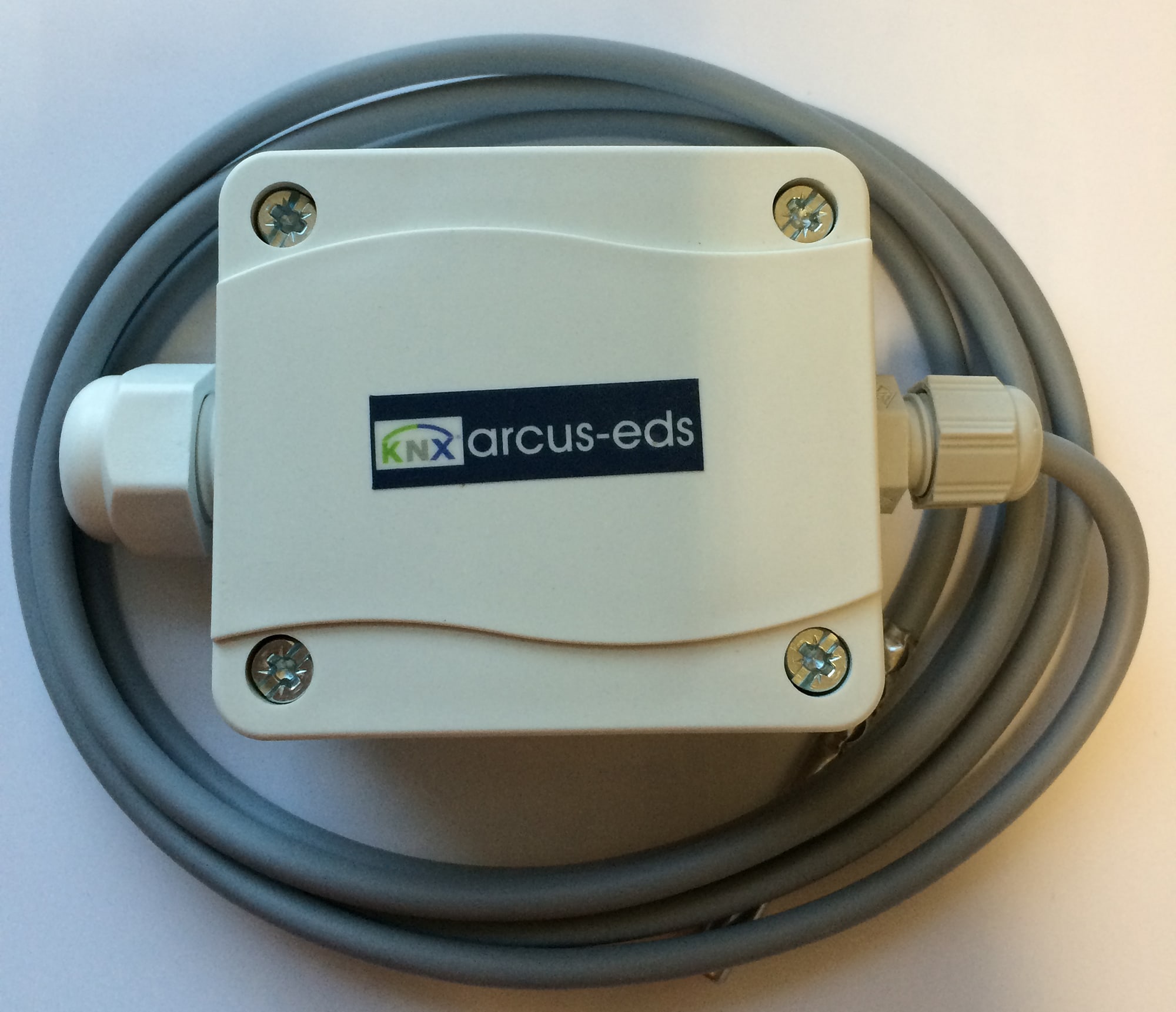 Function - KNX termostat IP65 kapsling. Temperaturprobe PT1000 m/ 1,5 m kabel.