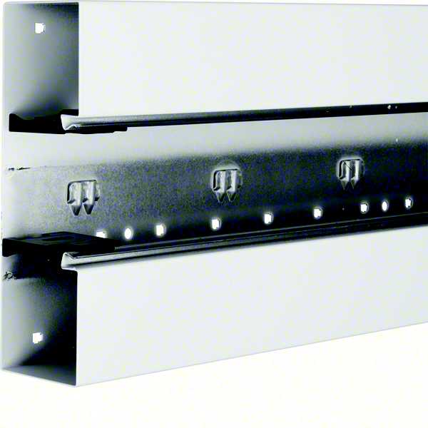 Hager - KANALUNDERDEL 66x210x2000mm PH