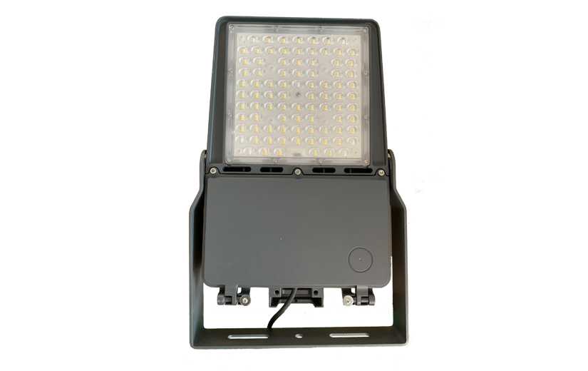 IPAS - IPAS Sola SMD 150w840 asymmetrisk 18000LM Saltvannsbestandig