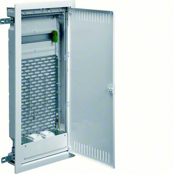 Hager - Volta mediabox, for innfelt montasje. 4-rad, inf.mål h720 b315 d90mm, ytre mål h755 b348 d95mm