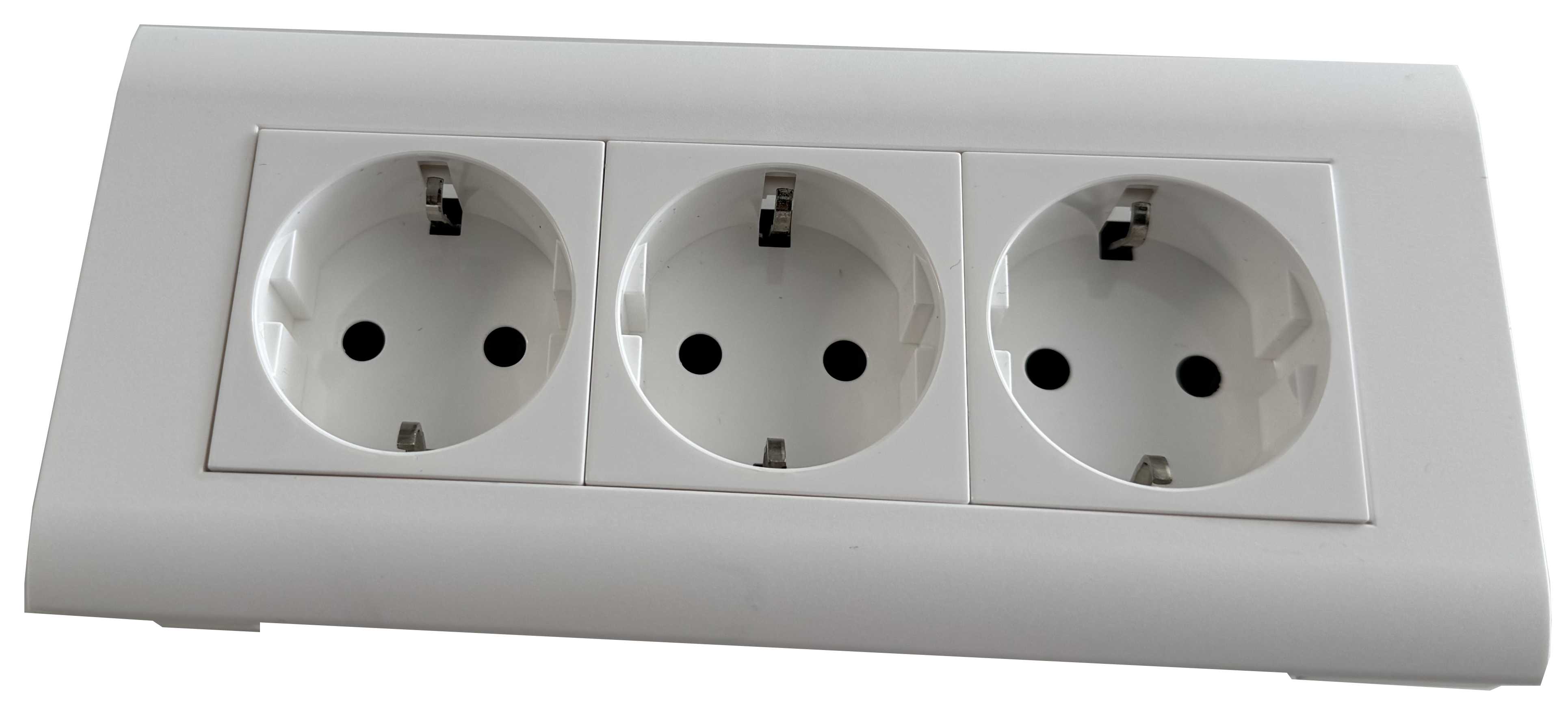 Maxeta - Universal kanal stikk 3-veis