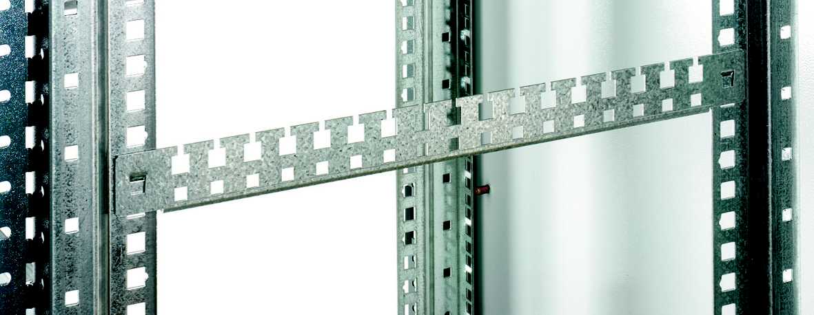 Schneider Electric - NSYTVP556 Travers, 2 stk L550mm