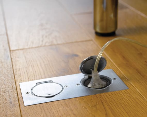 Legrand - Dobbel gulvboks flat. 172x86mm, rustfritt stål