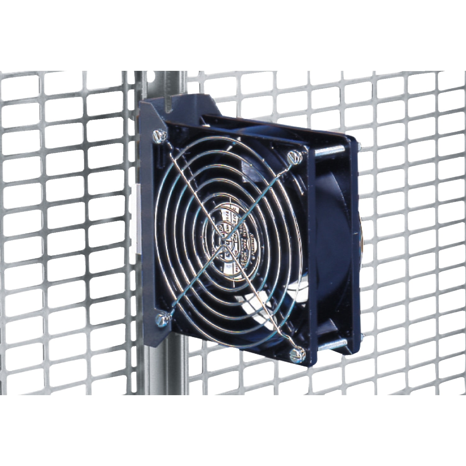 Schneider Electric - NSYCVF170M230 VIFTE 170m³/h 230V UTEN RIST