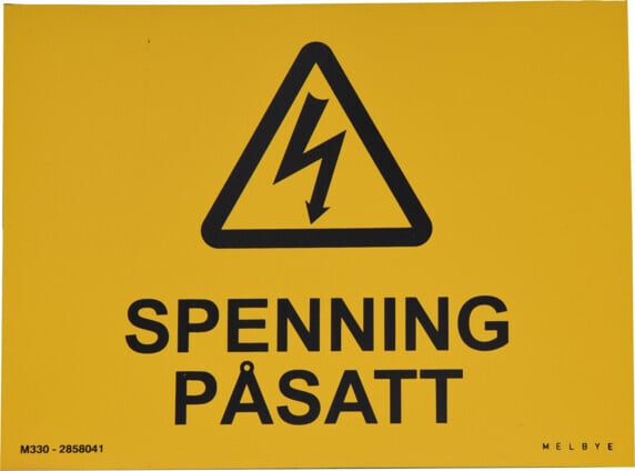Melbye - Skilt Spenning påsatt, magnetisk 210x148x0,6mm