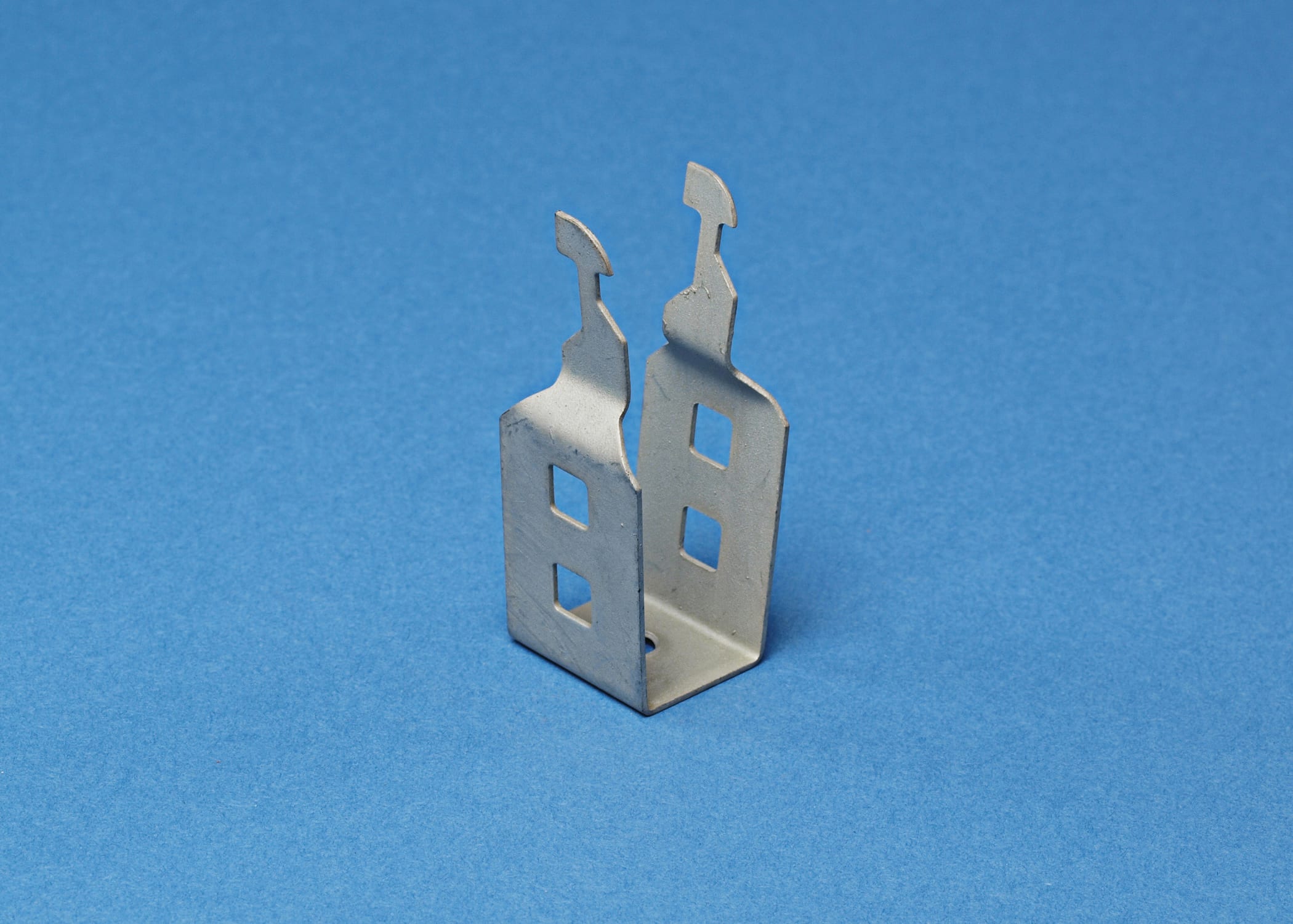 nVent CADDY - NEDPENDLING I STÅLTAK M6VKR 25 PACK