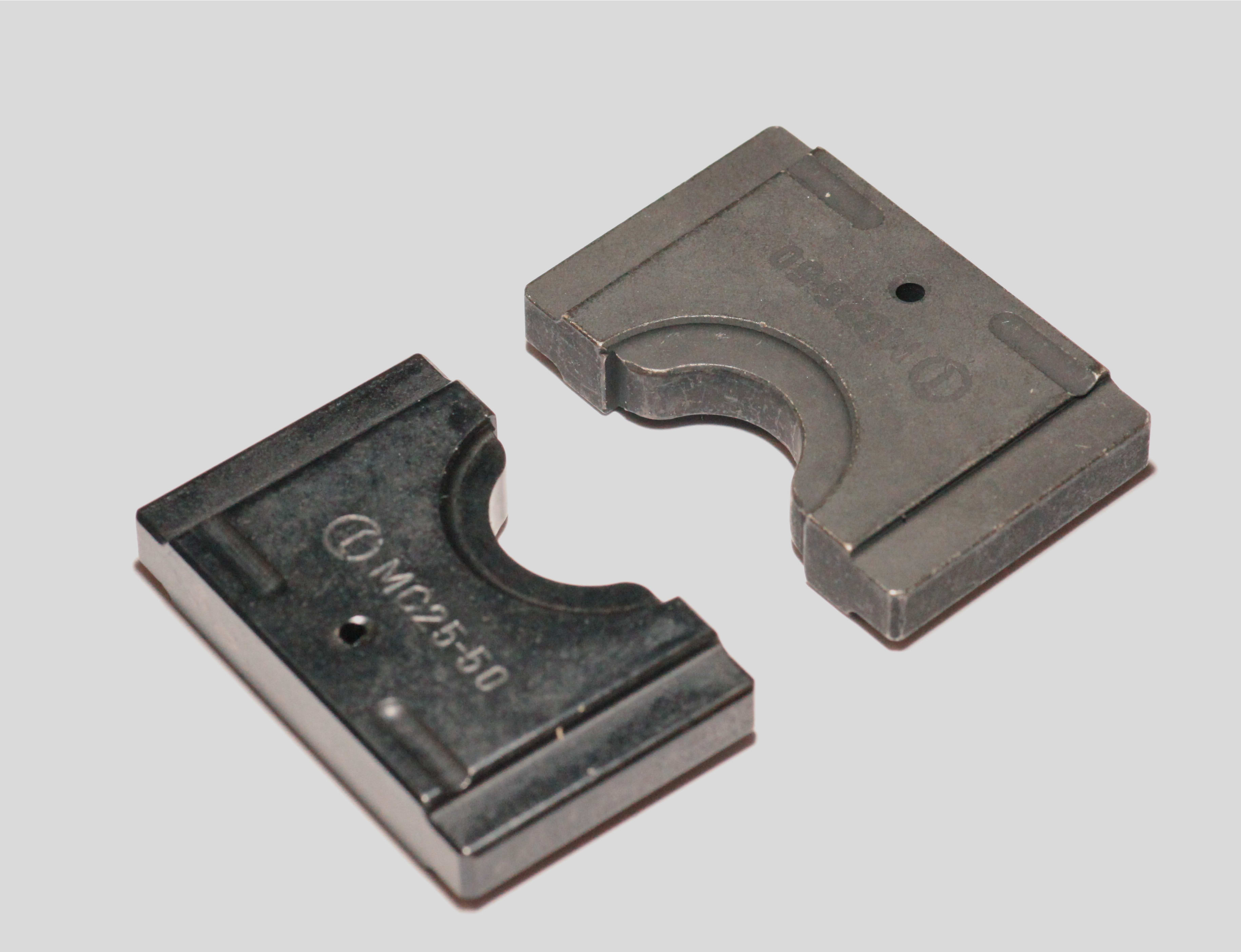 Melbye - Bakke 16 Cu DIN 50kN