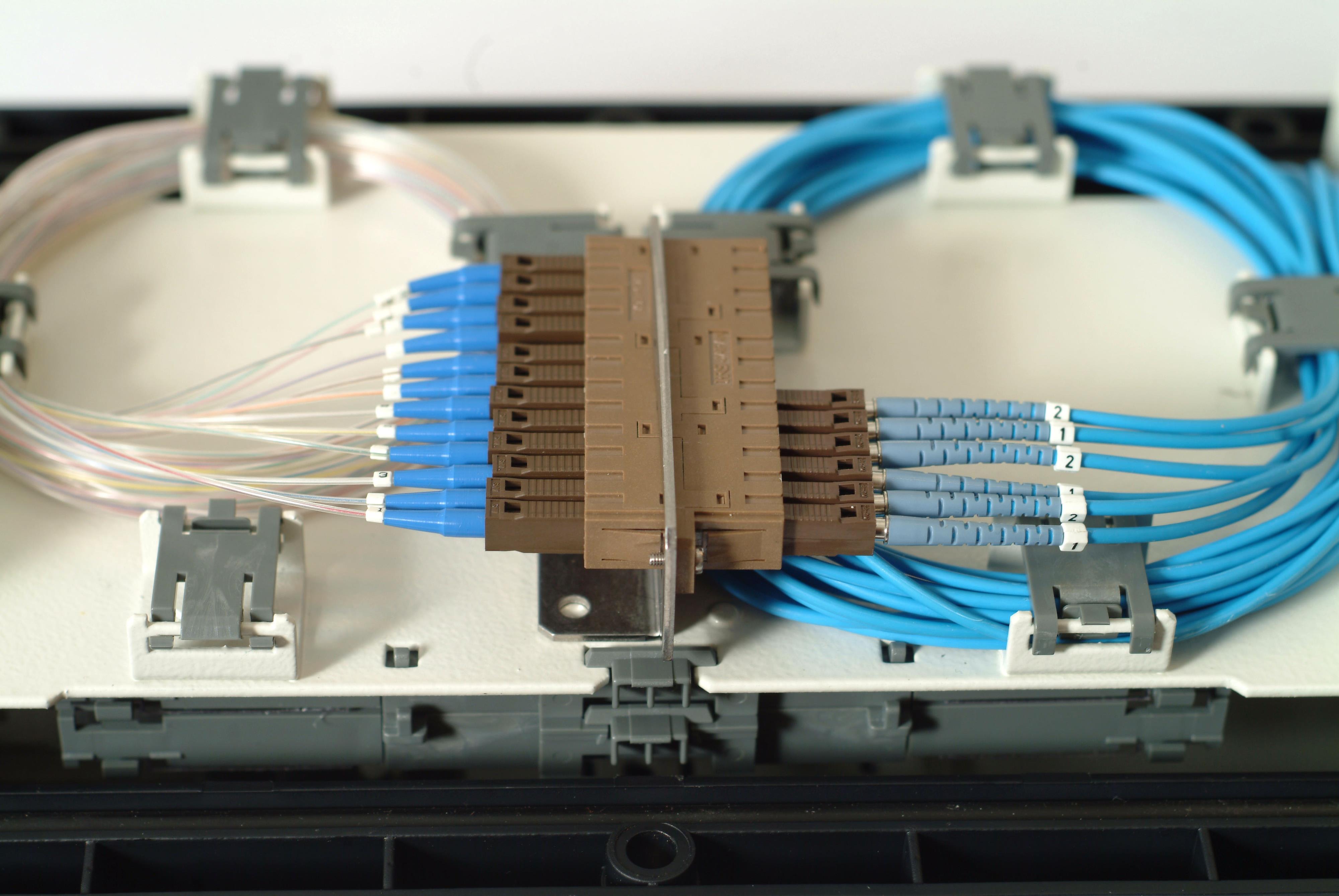 Nexans - Fiber adapter MU 12 WTC 1/2 NY