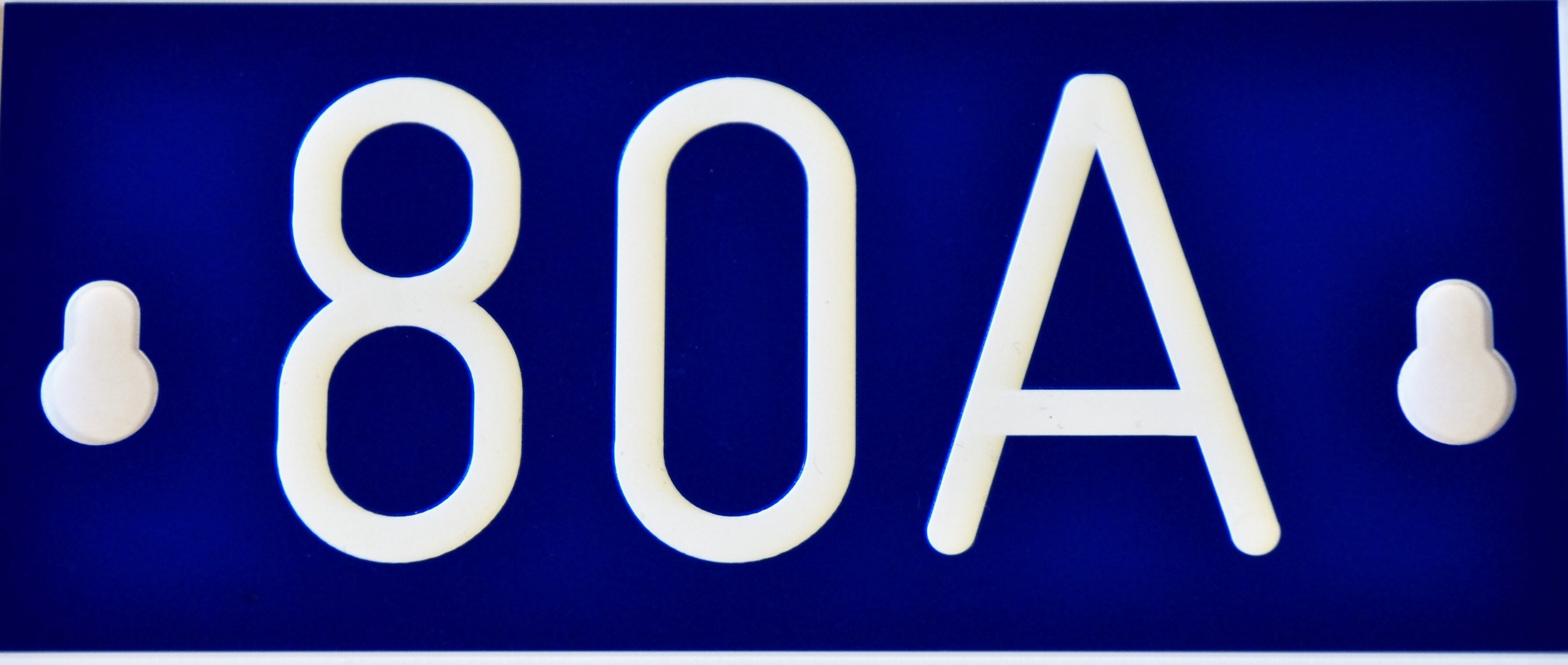 Melbye - Merkeskilt blå 80A 64x146x1,6mm ensidig