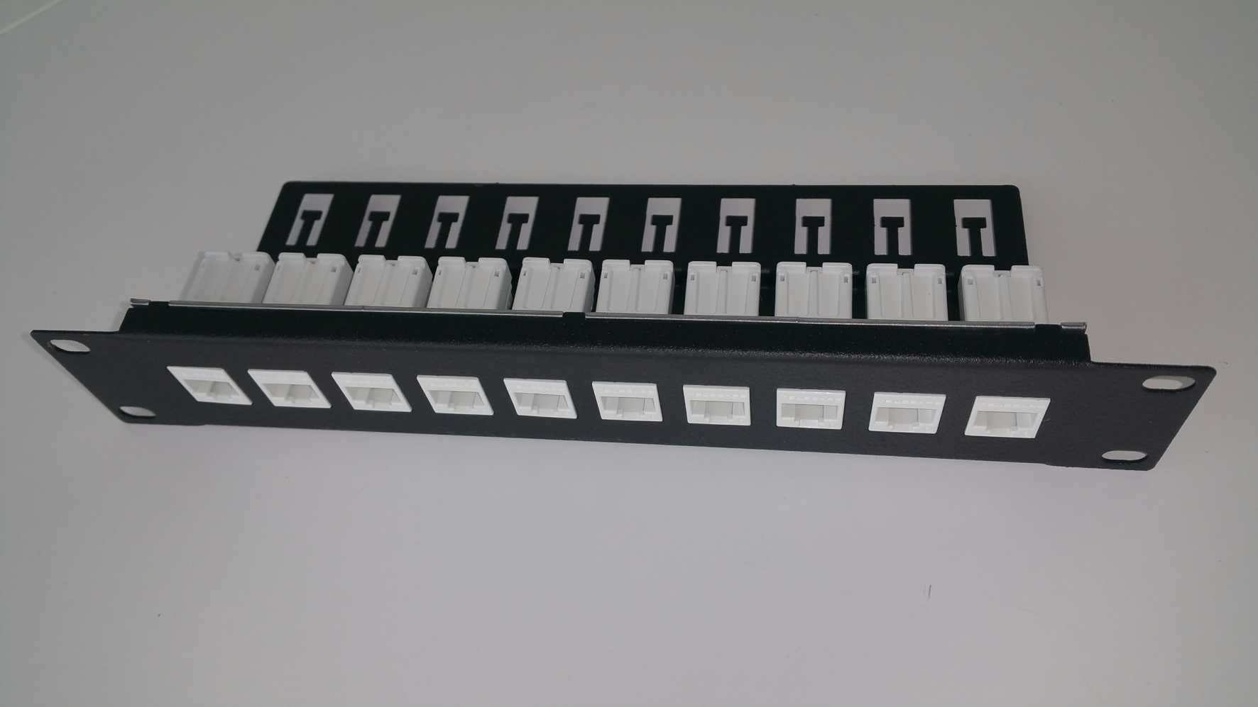 Lanse - Patchpanel 10" 12Port L Utp C6E