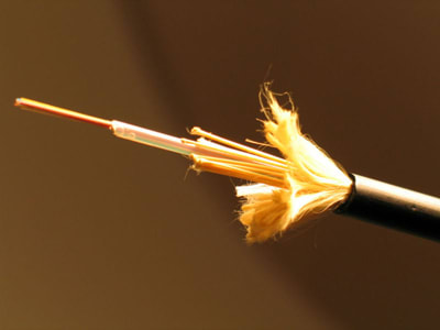 Melbye - 4F ADSS 7,0mm G652D 70m spenn