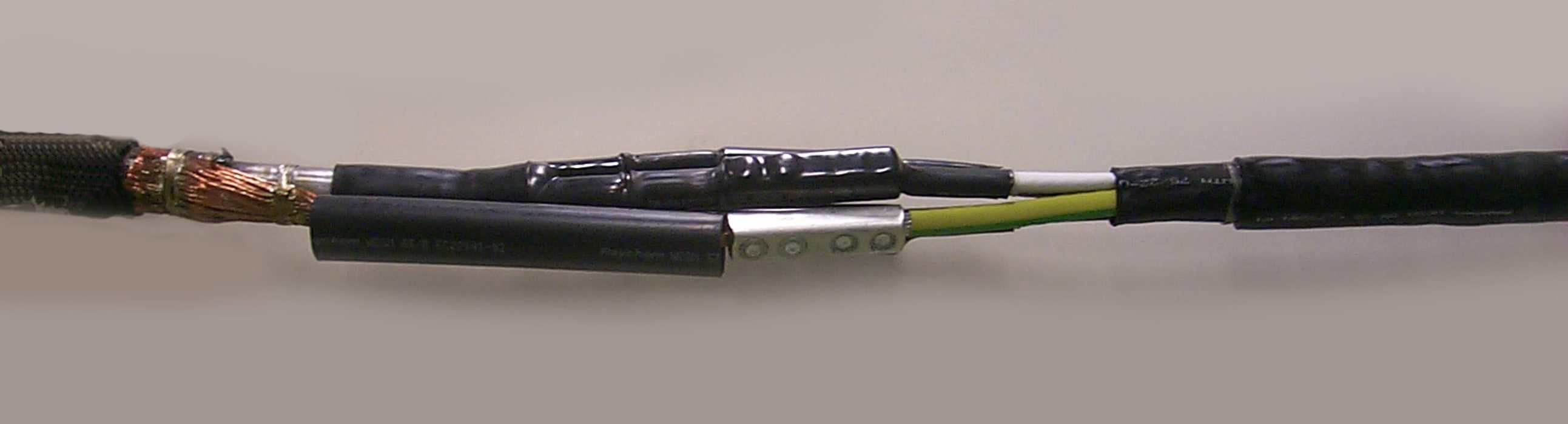 Ensto Nor AS - Duana skjøt3x150-240papir/plast 1kv