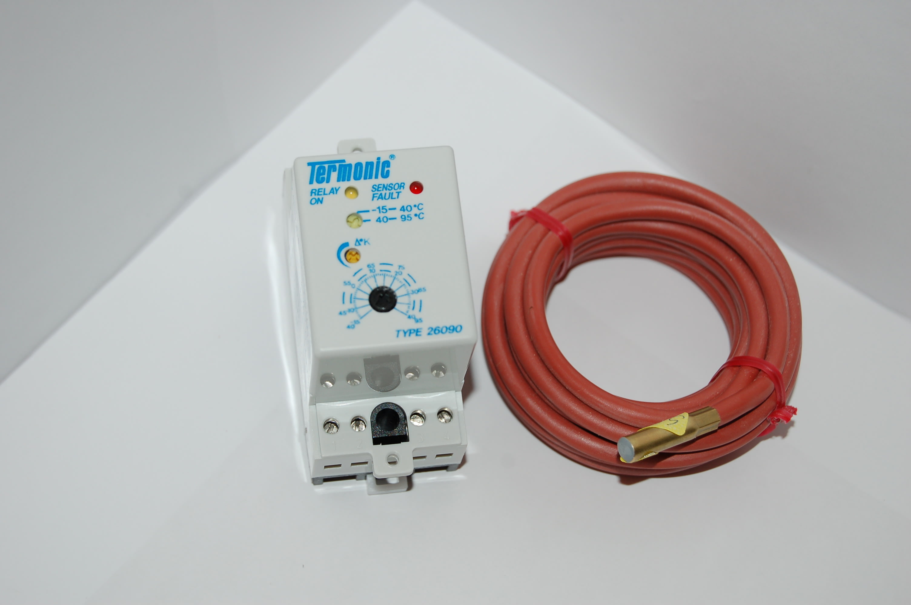 Raychem / nVent - Termostat 26090-TT DIN m/føler