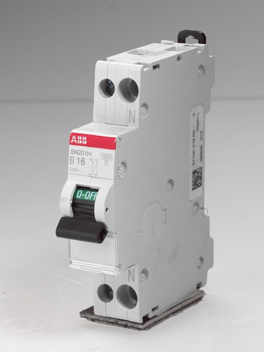 ABB Electrification - Automat SN201 M B16