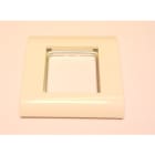 IKN AS - Vegg- kanaluttak 80x80 mm med 45x45mm vindu