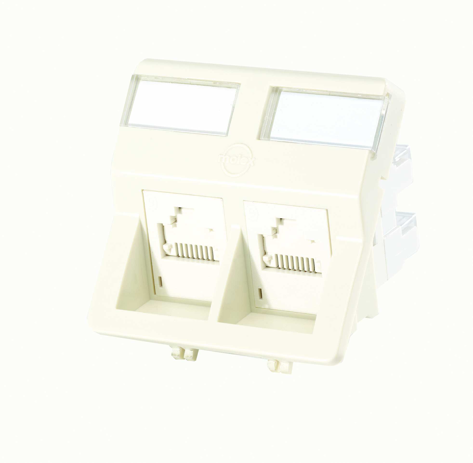 Centex - Vegguttak C6 2P UTP innfelt H