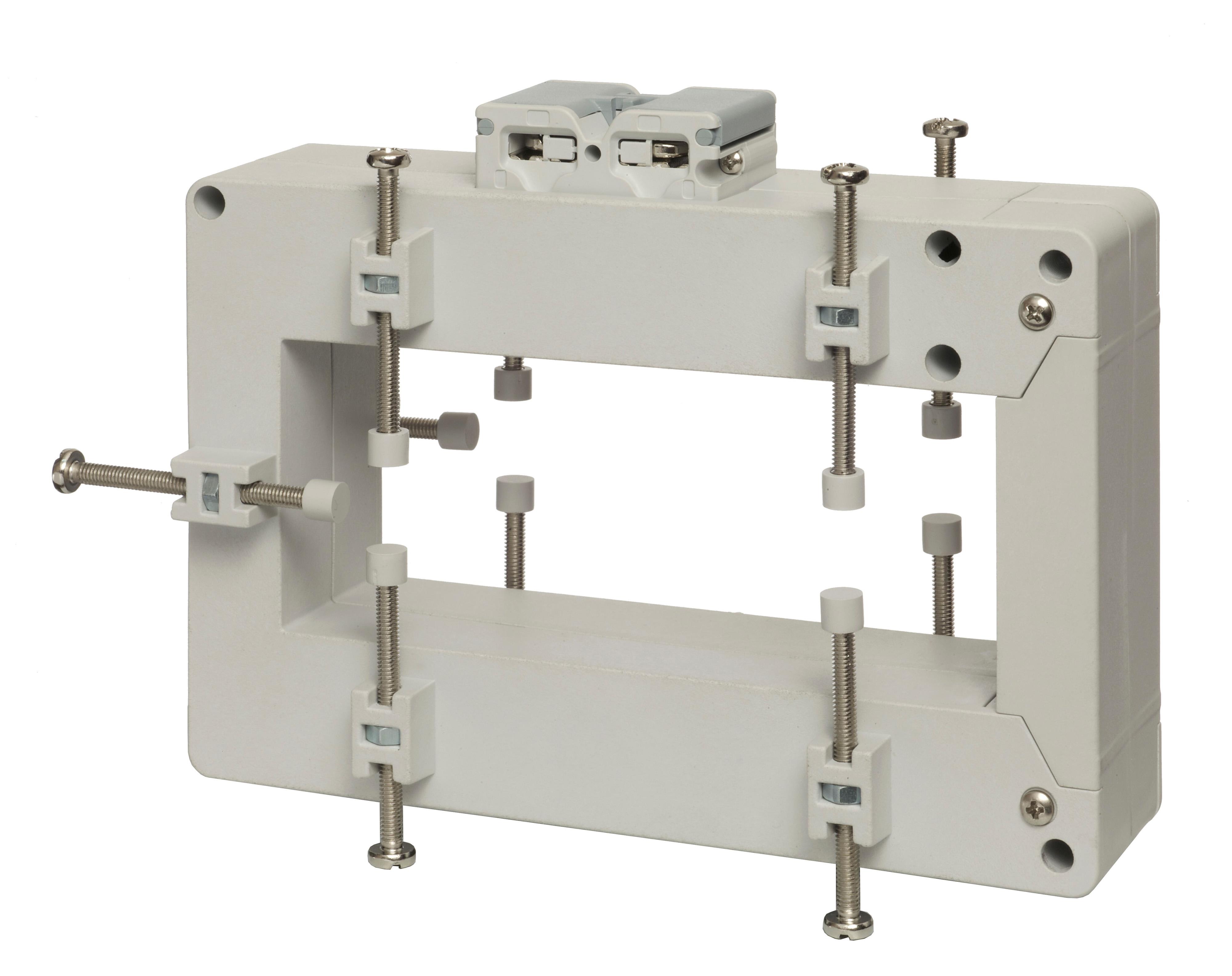 Carlo Gavazzi - Strømtransformator 600/5A