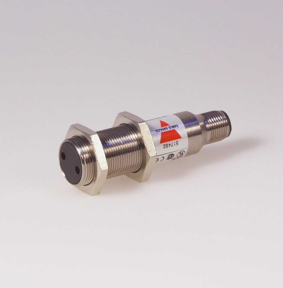 Carlo Gavazzi - FOTOCELLE MOTT. M18 PNP PLUGG
