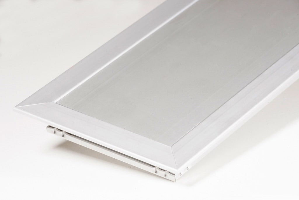 Eltra AS - Varmelist Eltra E-100 m/ramme L100cm/200W IP67