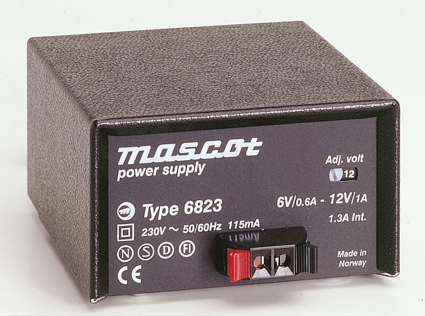 Mascot - STRØMFORSYNER 6823  6-12VDC