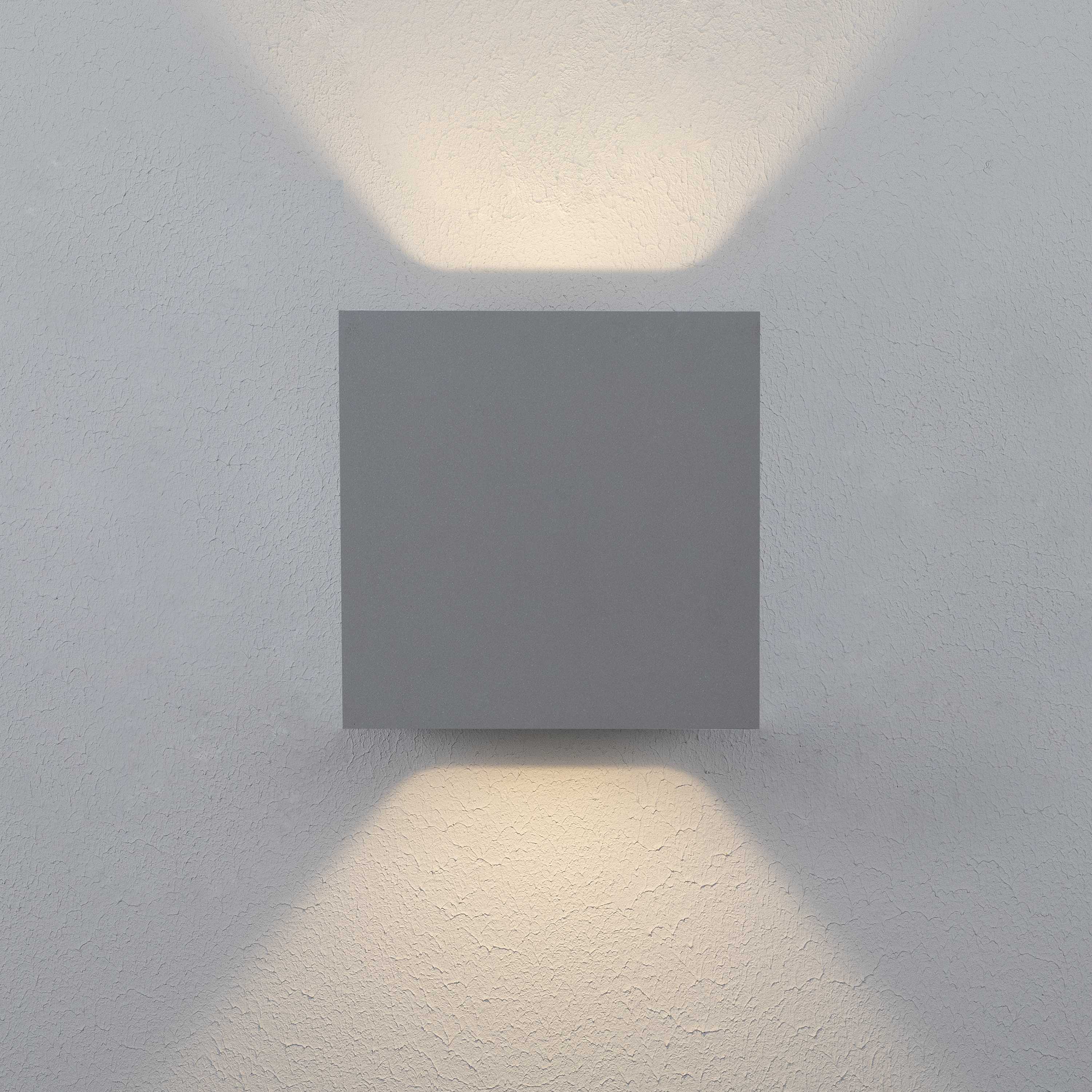 Hide-a-lite - Cube XL II Grå 3000K, 1890lm, 80° spredning, 25W, IP65, IK10. Opp/nedlysnivå via DIP-switch, 60/100%