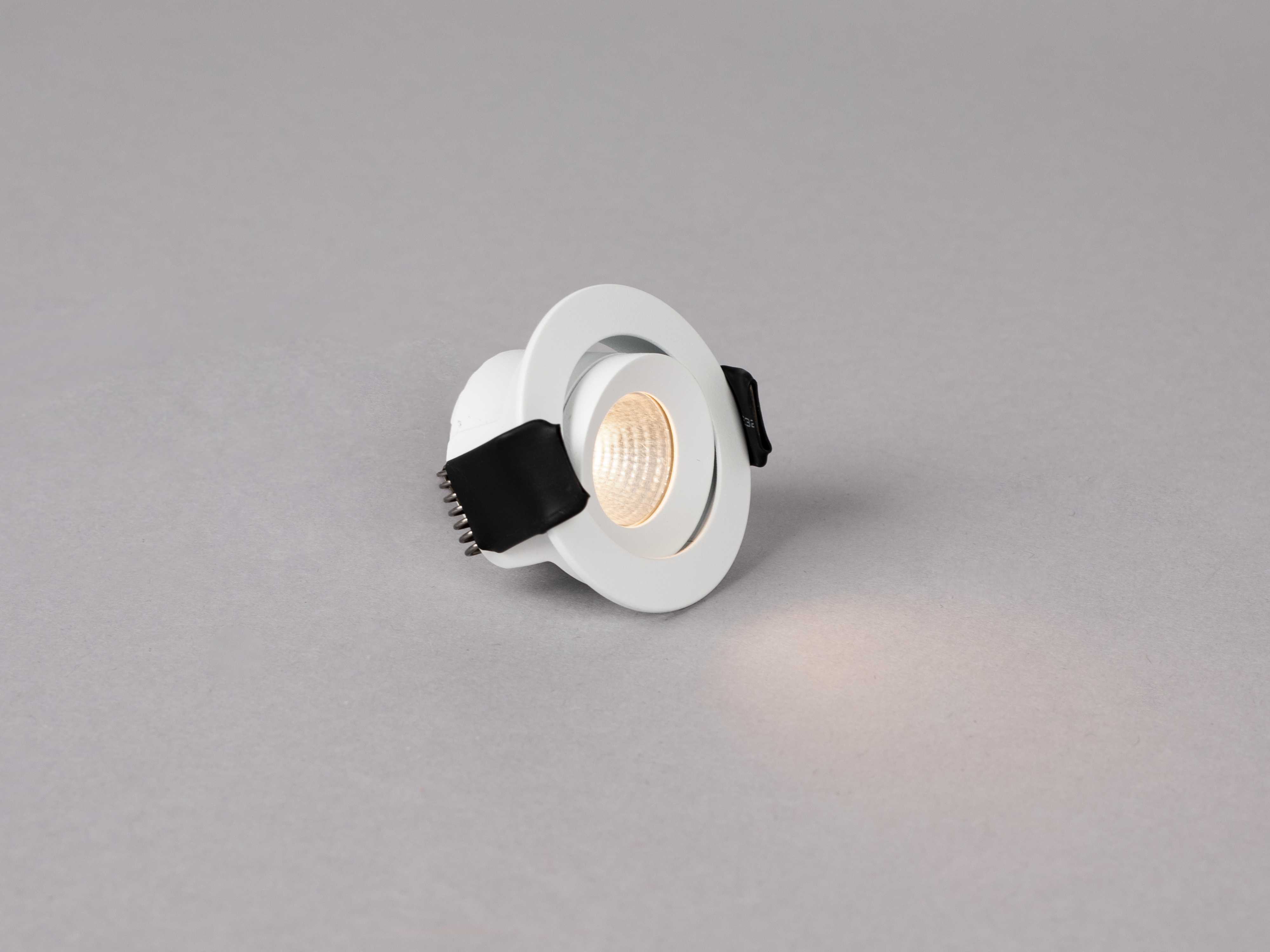 Hide-a-lite - Optic XS Tilt Hvit 3000K