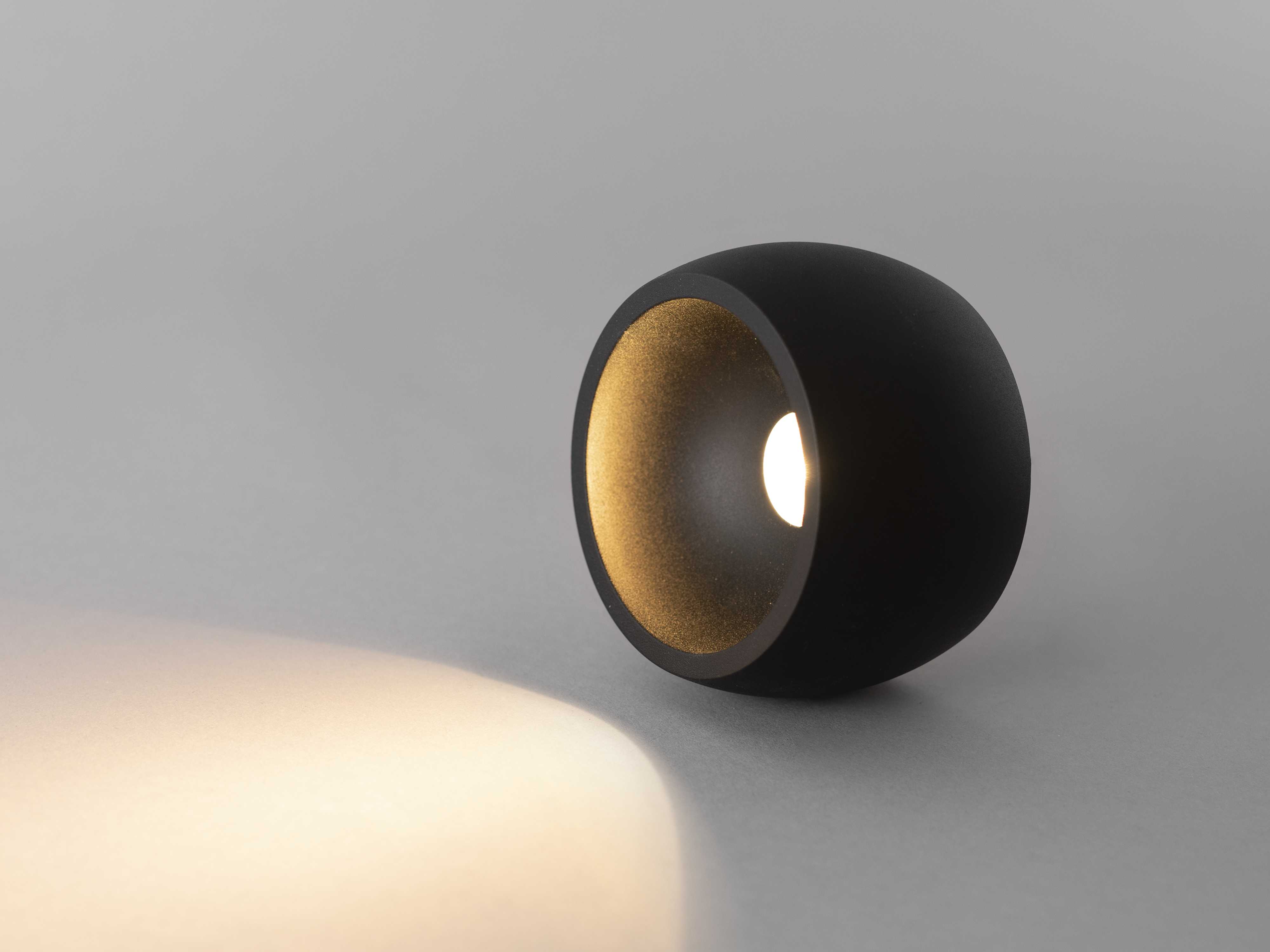 Hide-a-lite - Globe G2 Surface Svart 3000K