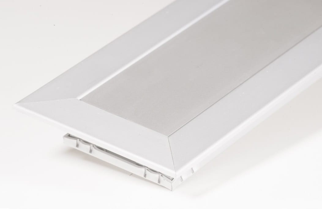 Eltra AS - Varmelist Eltra E-050 m/ramme L150cm/150W IP67