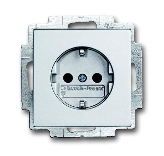 ABB Electrification - Impressivo innfelt enkel stikkontakt med NATTLYS Aluminium