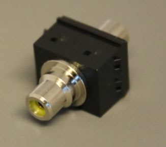 Centex - Multimedia adapt. Sort RCA-gul