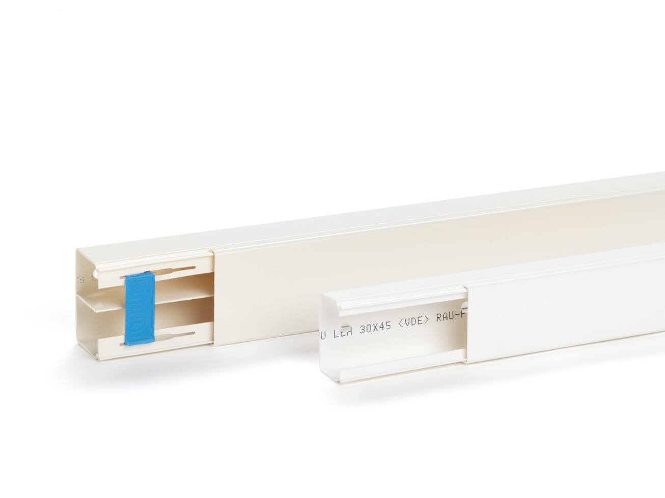 REHAU - LEH 40/60 halogenfri renhvit  RAL 9010