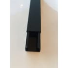 REHAU - LE 20/20 kanal inkludert lokk, svart RAL 9005