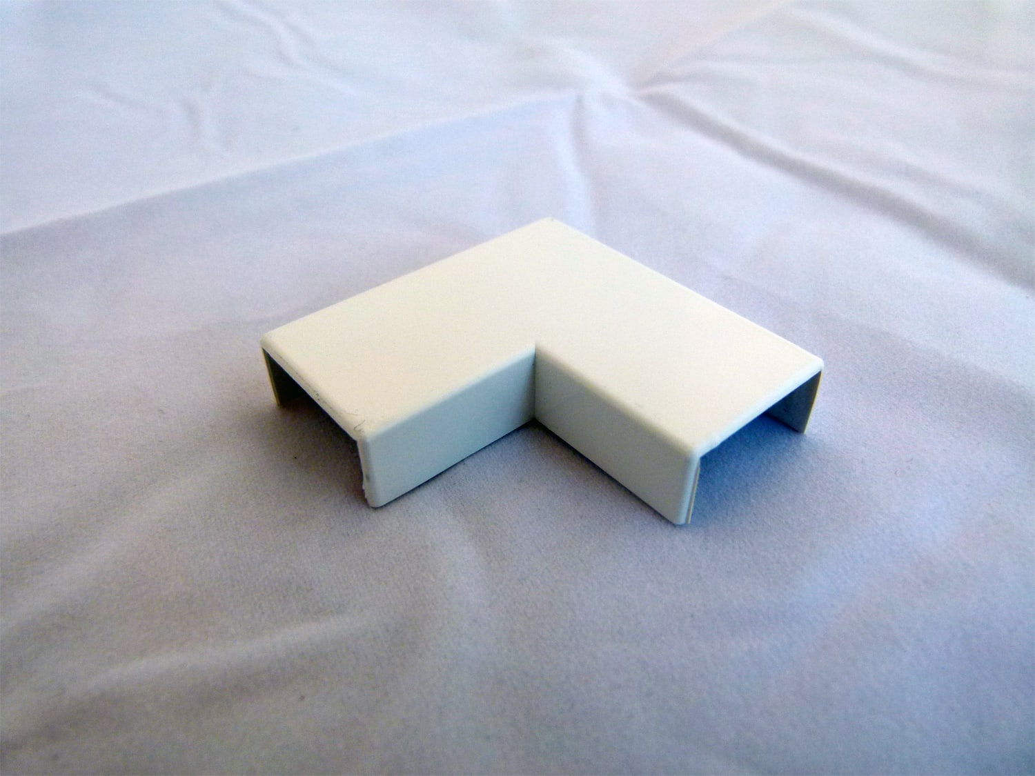 REHAU - MS 10/22 FLATVINKEL POLARHVIT