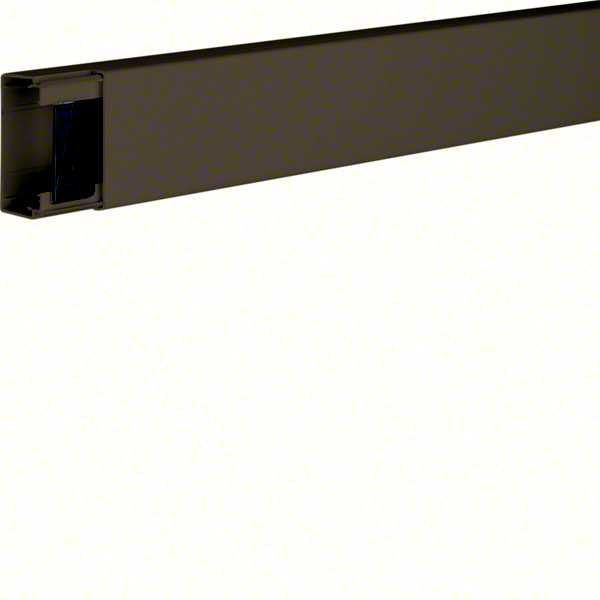 Hager - FØRINGSKANAL 30x57mm BRUN