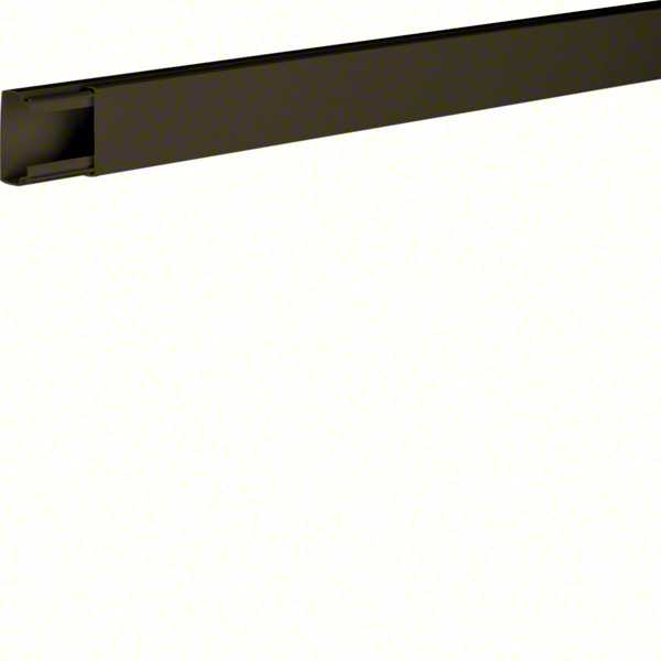 Hager - FØRINGSKANAL 18X33MM BRUN