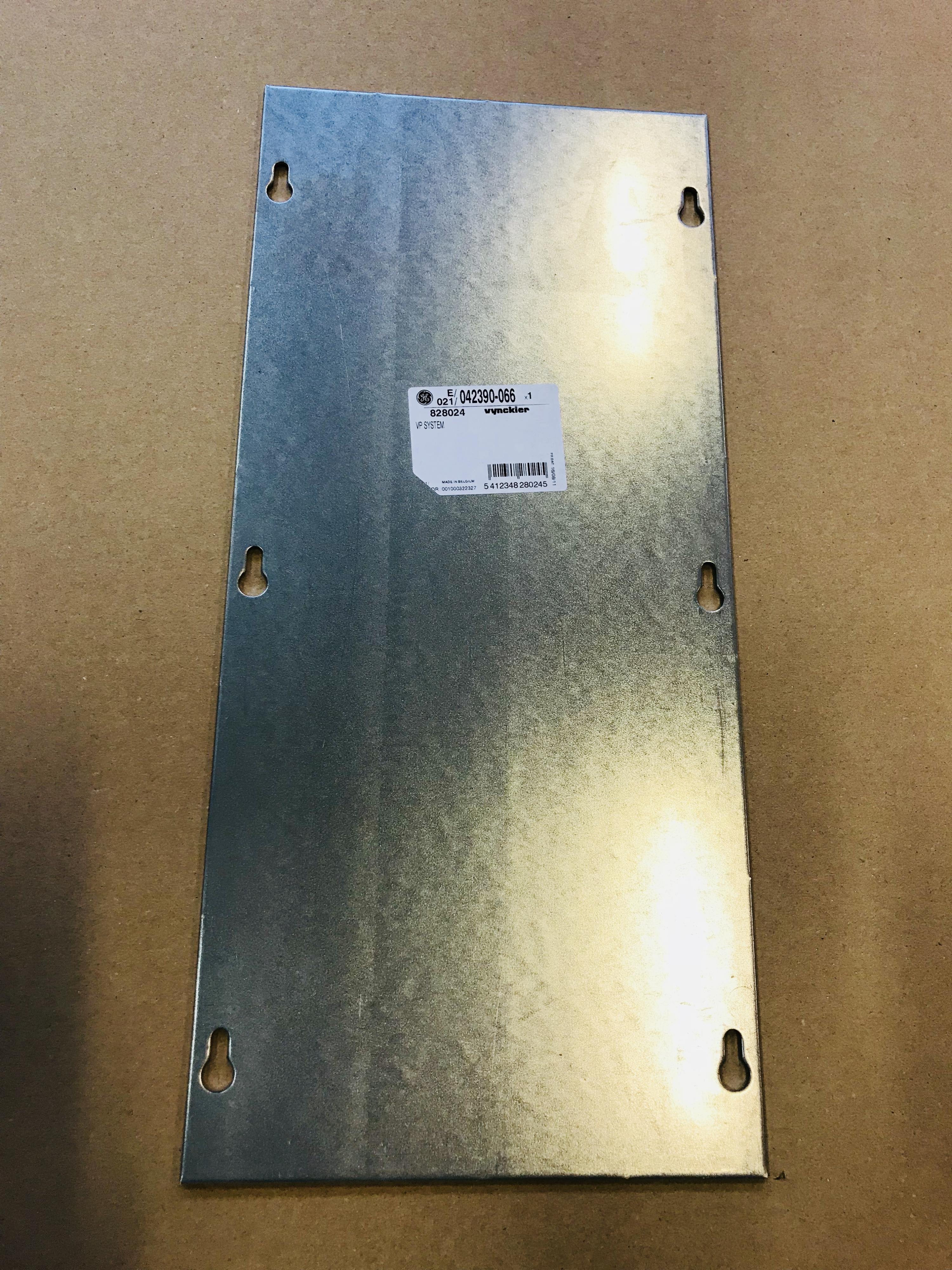 EFA Elektro - Montasjeplate SIP 137 x 500mm