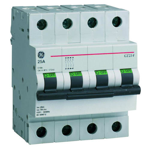 GE - Automatsikring/Effektbryter 25kA 4P C 13A