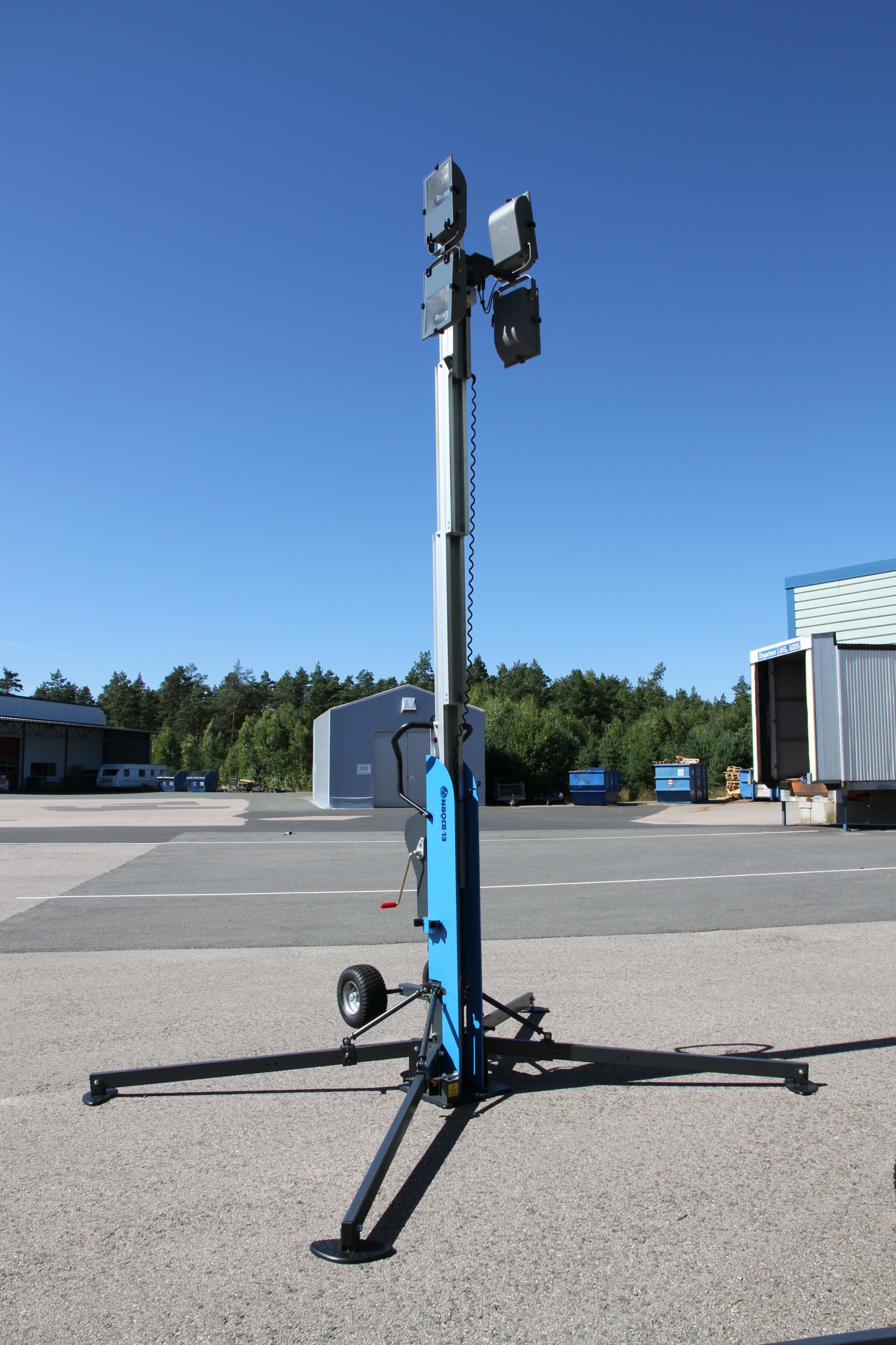 El-Bjørn - Portabel Lysmast 6m med 4 stk. Metallhalogen lyskastere på 250W