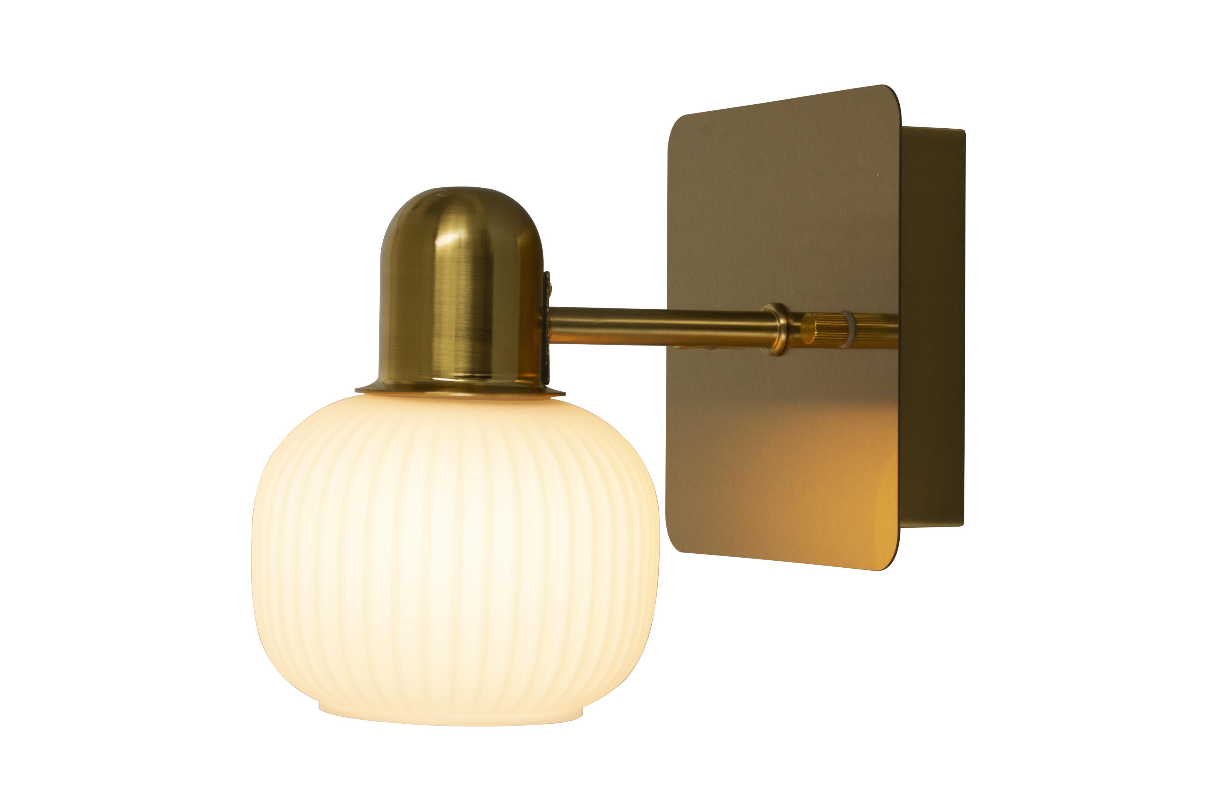 Aneta Lighting - MESSINA VÄGGLAMPE BAD 1 LYS MATT MESSING