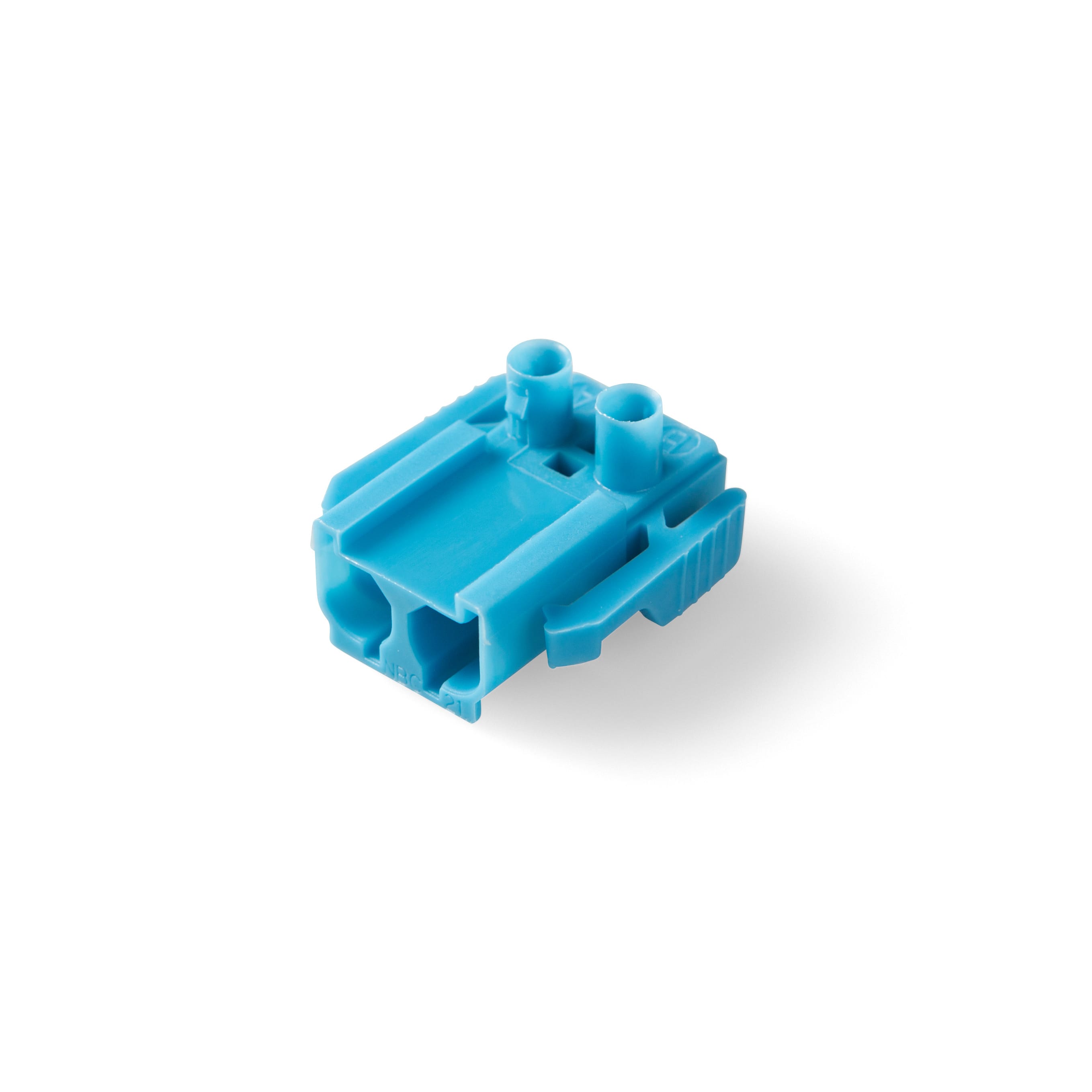 Ensto Building Systems - Hanplugg 2p uten strekkavlastning 