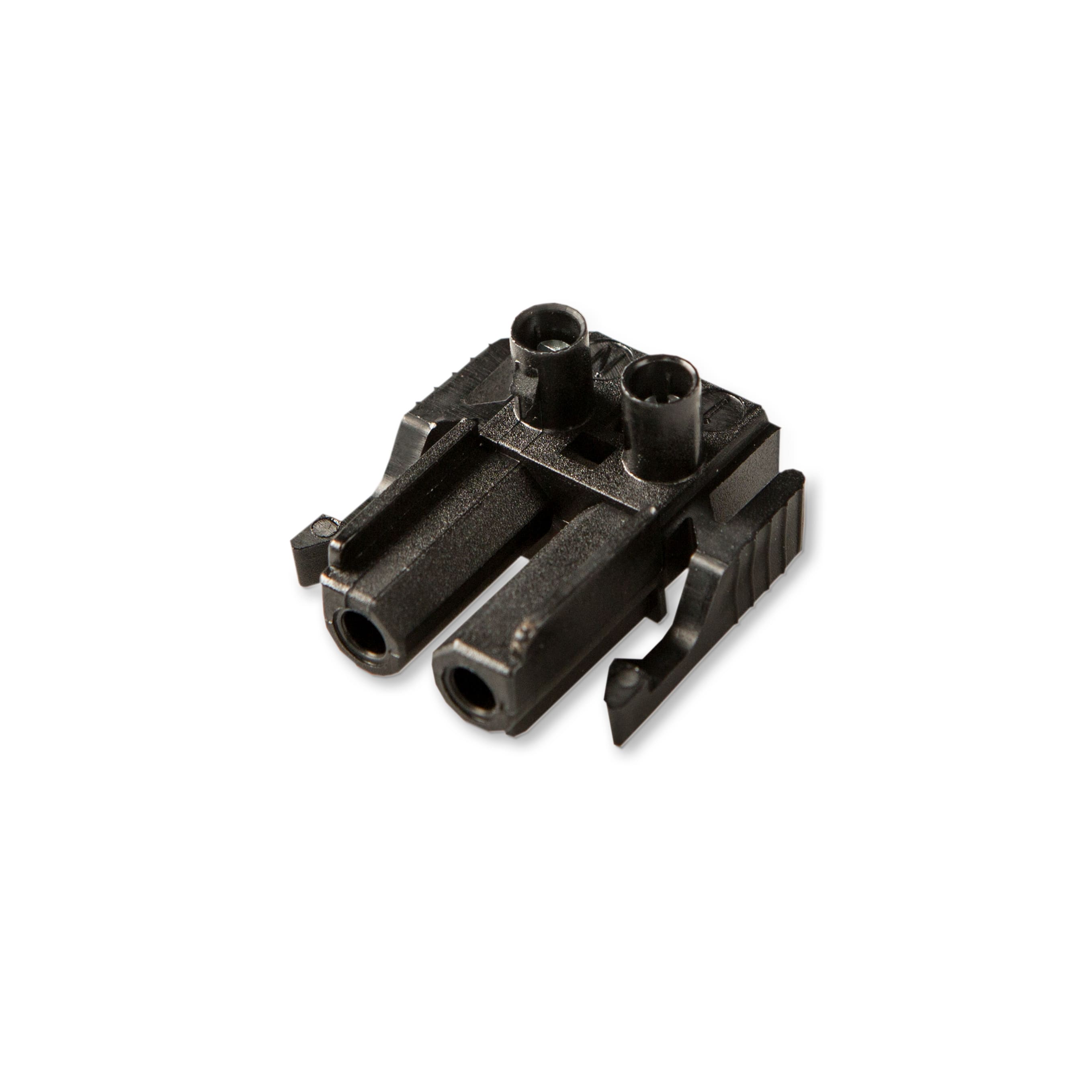 Ensto Building Systems - Hunkontakt 2p uten strekkavlastning