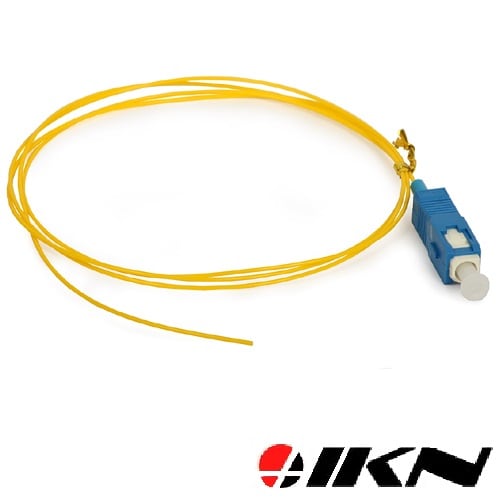 IKN AS - Fiberhale Single Mode 09/125 SC, 2m. Gul kabel og blå konektor